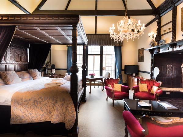 Langtry Manor Hotel : photo 3 de la chambre suite lit king-size avec balcon