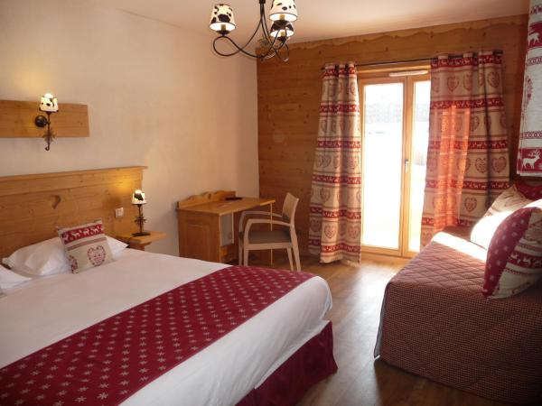 Chalet-Hôtel Le Beausoleil, The Originals Relais : photo 3 de la chambre chambre triple