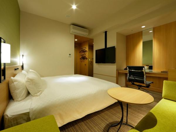 Candeo Hotels Tokyo Shimbashi : photo 1 de la chambre chambre lit king-size