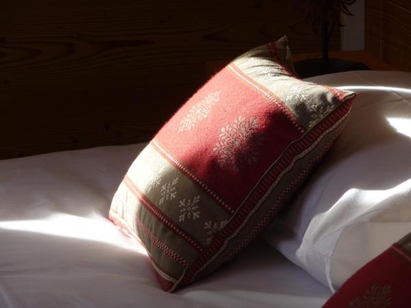 Chalet-Hôtel Le Beausoleil, The Originals Relais : photo 6 de la chambre chambre double ou lits jumeaux