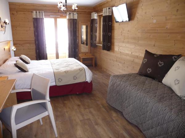 Chalet-Hôtel Le Beausoleil, The Originals Relais : photo 5 de la chambre chambre quadruple