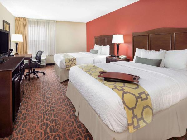 Baymont by Wyndham Oklahoma City/Quail Springs : photo 3 de la chambre chambre avec 2 lits queen-size - fumeurs