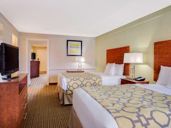 Baymont by Wyndham Jacksonville Orange Park : photo 5 de la chambre suite lit king-size – non-fumeurs