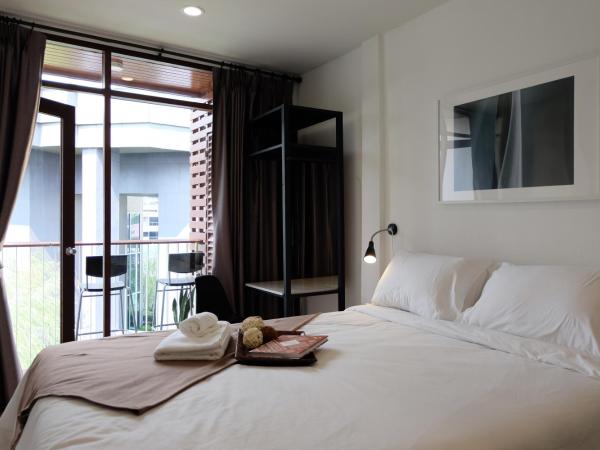Haus Sathorn 21 : photo 2 de la chambre chambre double