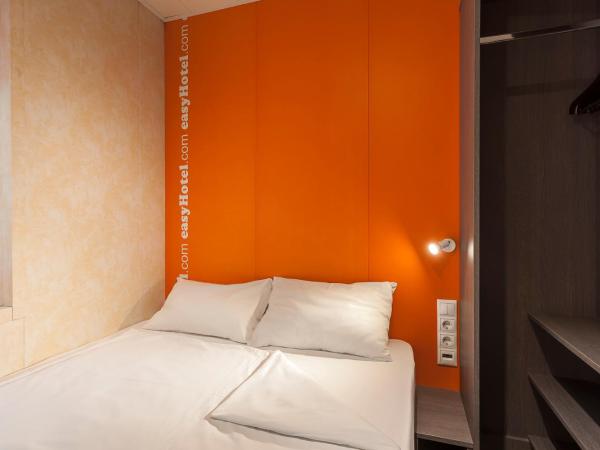easyHotel Budapest Oktogon : photo 2 de la chambre petite chambre double