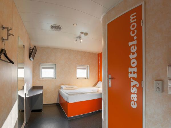 easyHotel Budapest Oktogon : photo 6 de la chambre chambre double standard