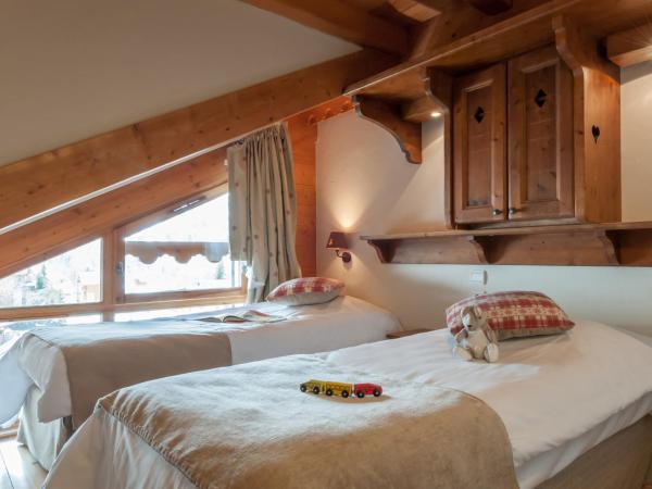 Résidence Pierre & Vacances Premium Les Fermes De Méribel : photo 1 de la chambre appartement en duplex 3 chambres (7 personnes)