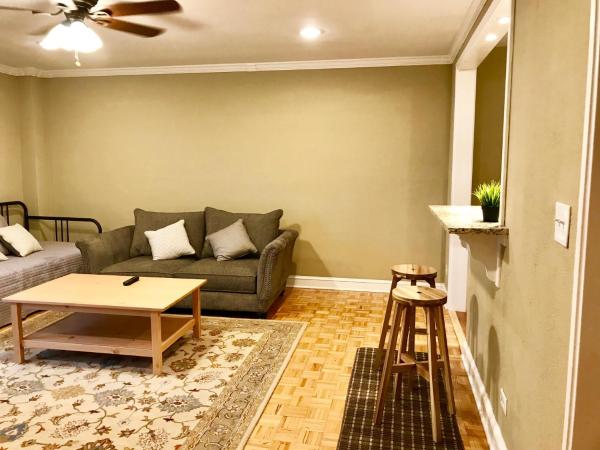 Laugh, Eat, Sleep Downtown Wine Down 9E : photo 5 de la chambre appartement 1 chambre