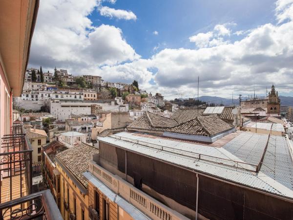 Atenas Granada : photo 6 de la chambre chambre double - vue sur alhambra