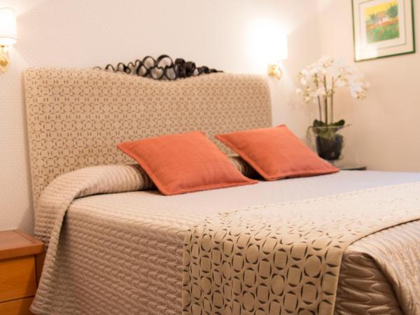 Hotel Europa : photo 4 de la chambre chambre double