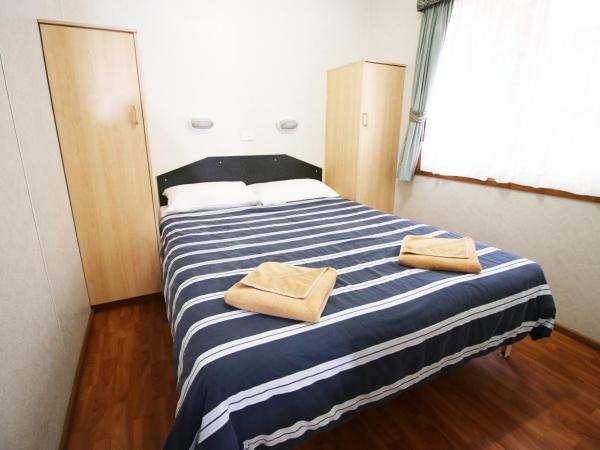 Adelaide Brownhill Creek Tourist Park : photo 7 de la chambre chalet 3 chambres