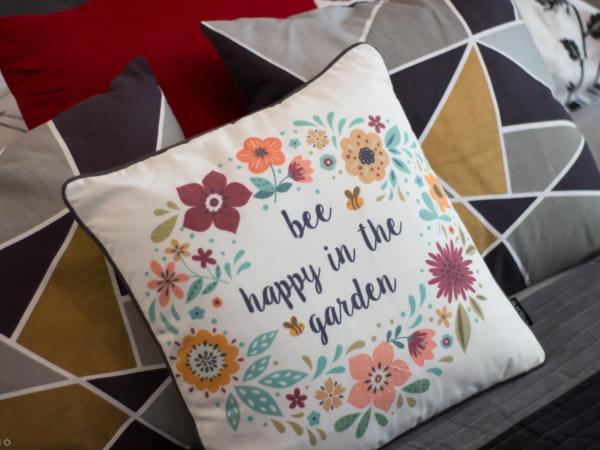 ClickTheFlat Żurawia Street Apart Rooms : photo 9 de la chambre chambre double avec salle de bains commune