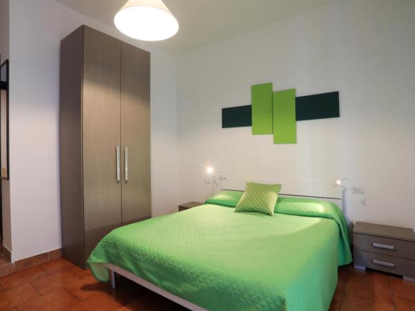 Primo Piano Guesthouse - Bari Policlinico : photo 3 de la chambre chambre double avec salle de bains privative