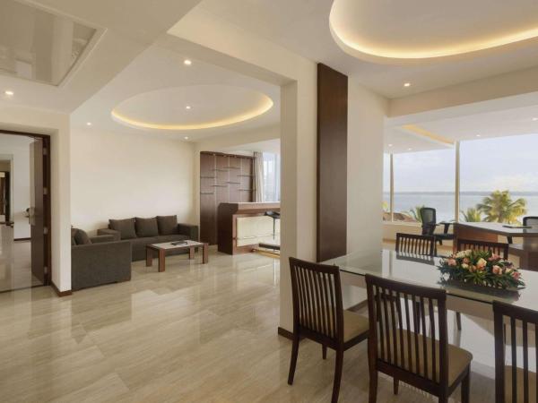 Ramada Resort by Wyndham Kochi : photo 1 de la chambre suite présidentielle