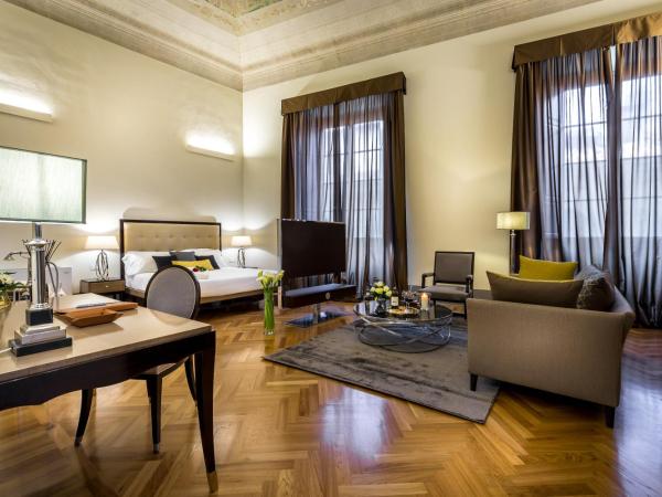 Palazzo Ridolfi - Residenza d'Epoca : photo 6 de la chambre suite lit king-size