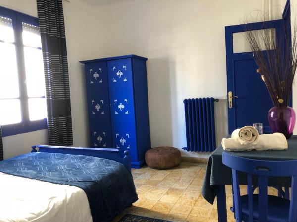 El Muniria : photo 9 de la chambre chambre double avec salle de bains privative