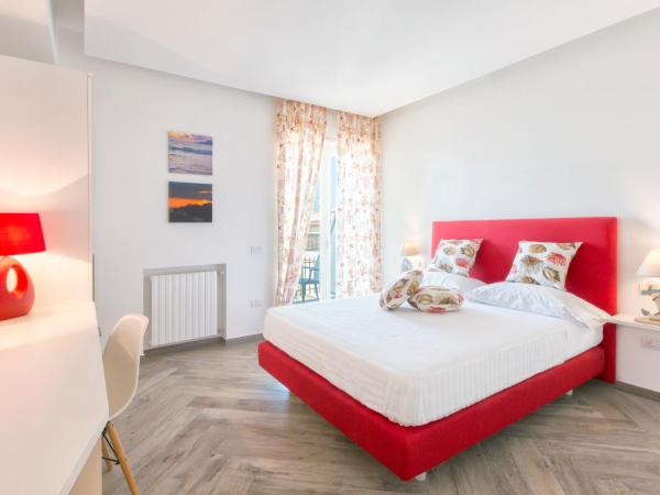 Il Golfo Suites : photo 1 de la chambre chambre double - vue sur mer