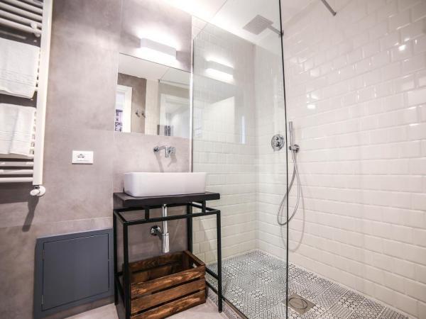 Family Affair Luxury Rooms&Suites : photo 8 de la chambre petite chambre double