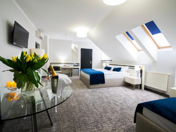 Aparthotel Kontrast : photo 1 de la chambre chambre quadruple deluxe