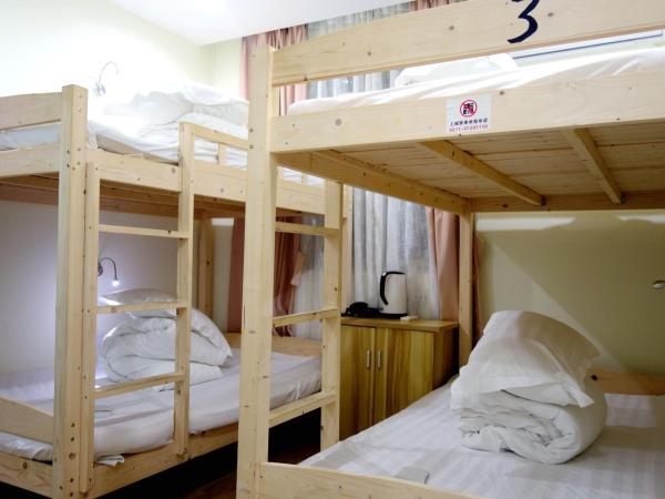 Hangzhou Memory Travel International Hotel-Edge Westlake : photo 7 de la chambre lit dans dortoir pour hommes de 4 lits