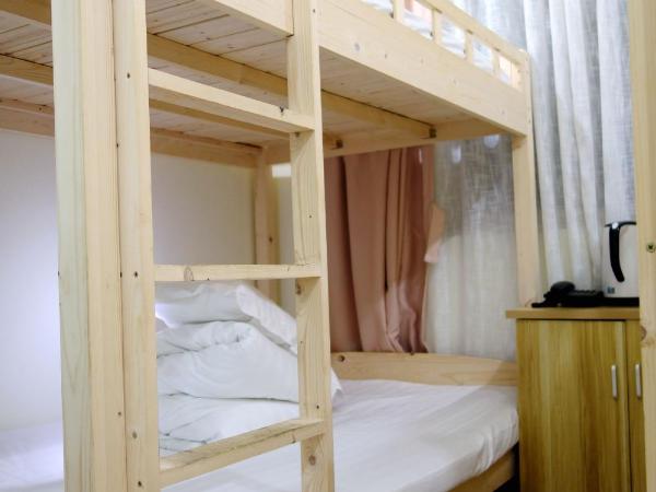 Hangzhou Memory Travel International Hotel-Edge Westlake : photo 10 de la chambre lit dans dortoir pour hommes de 4 lits