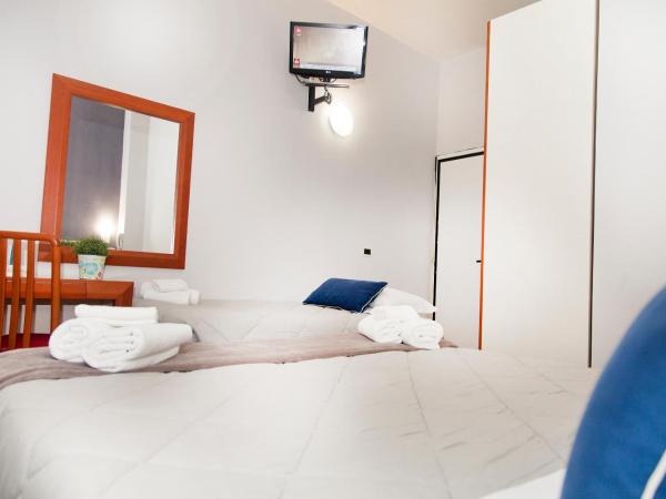 Hotel Melita Beach Experience : photo 3 de la chambre chambre triple