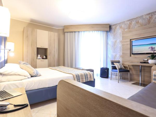 Alma di Alghero Hotel : photo 3 de la chambre chambre double ou lits jumeaux supérieure