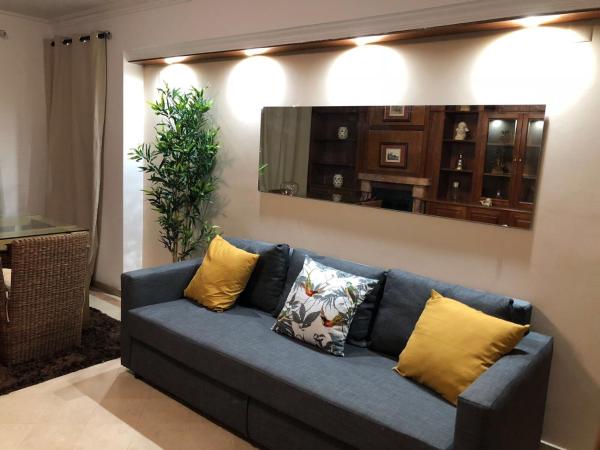 Alameda Garden : photo 1 de la chambre chambre double ou lits jumeaux avec salle de bains commune