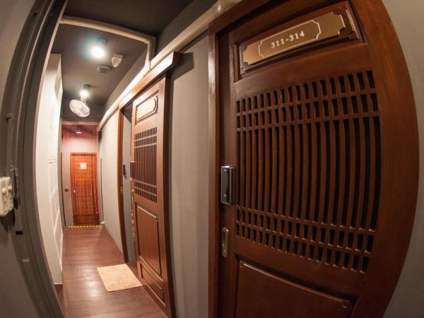 Tian Tian Hostel : photo 6 de la chambre chambre familiale deluxe