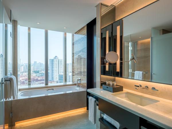 Hyatt Regency Shanghai Global Harbor : photo 3 de la chambre chambre lit king-size – vue sur ville