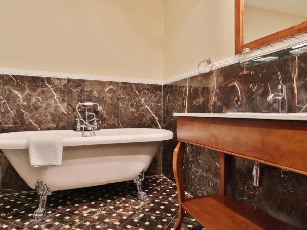 Sun Palace Wellness Hotel : photo 4 de la chambre deluxe room with balcony and colonnade view