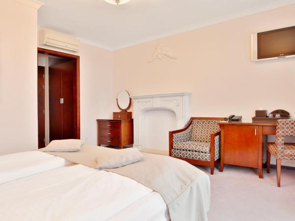 Sun Palace Wellness Hotel : photo 2 de la chambre deluxe room with balcony and colonnade view