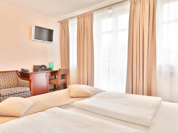 Sun Palace Wellness Hotel : photo 5 de la chambre deluxe room with balcony and colonnade view