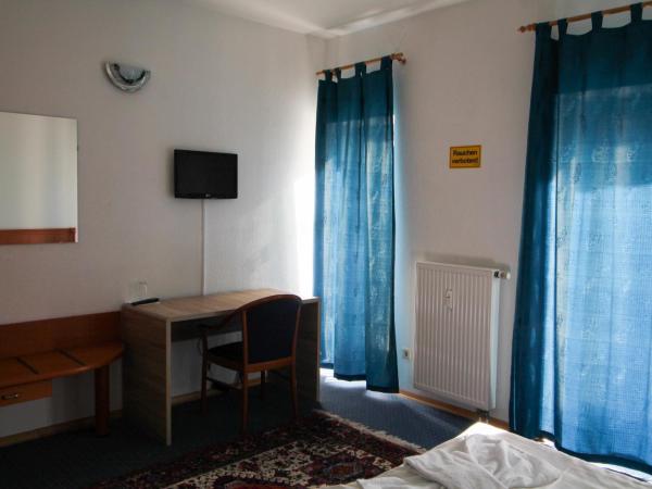 Hotel Ahrberg Viertel : photo 6 de la chambre chambre double avec salle de bains commune