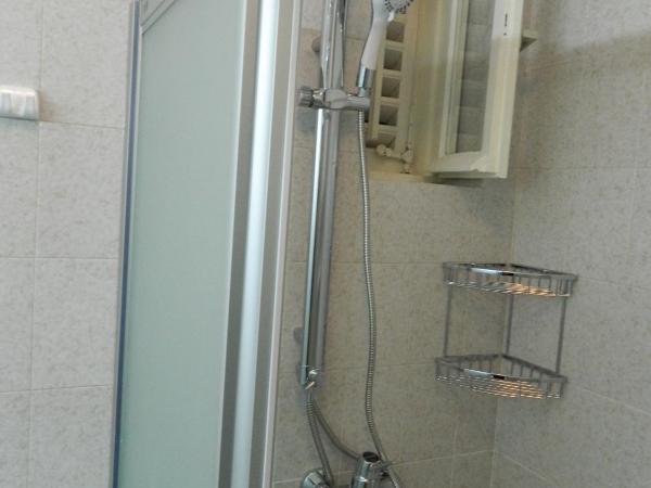 Rooms Vjera : photo 8 de la chambre chambre standard double avec salle de bains privative séparée