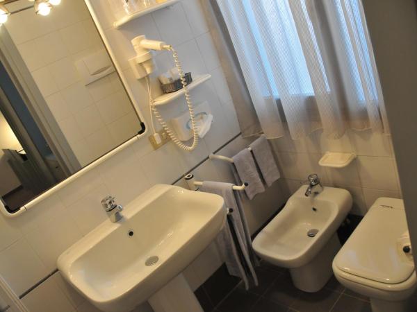 Al Fogher : photo 5 de la chambre chambre lits jumeaux