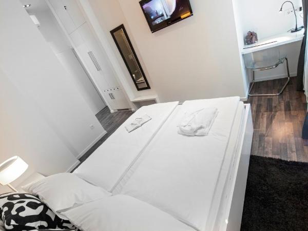 Priuli Luxury Rooms : photo 7 de la chambre chambre double supérieure - bâtiment principal - 1 rue sinjska