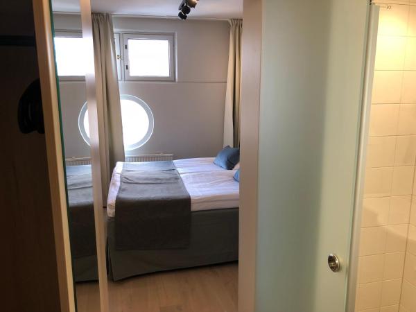 Pilot Airport Hotel : photo 6 de la chambre chambre lits jumeaux standard