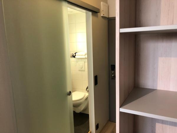 Pilot Airport Hotel : photo 8 de la chambre chambre lits jumeaux standard