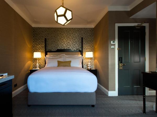 The Academy - Small Luxury Hotels of the World : photo 3 de la chambre chambre lit king-size en maison de ville