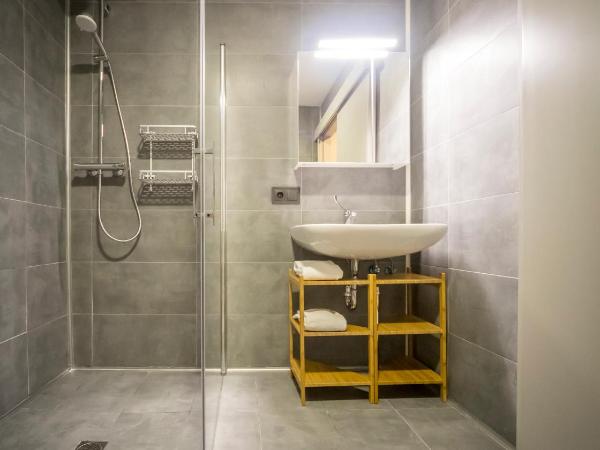 Apartahotel 5dos5 : photo 3 de la chambre studio - accessible aux personnes à mobilité réduite