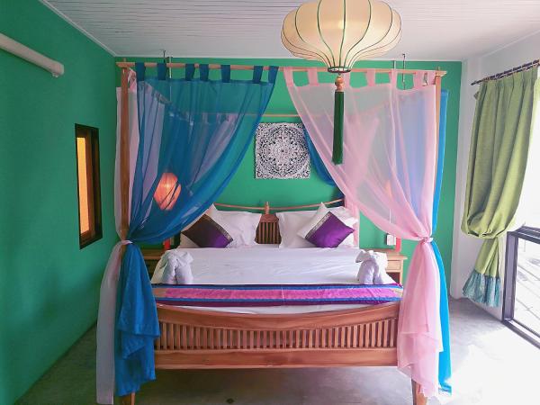 Garden Yard Inn Chiangmai : photo 1 de la chambre chambre double familiale