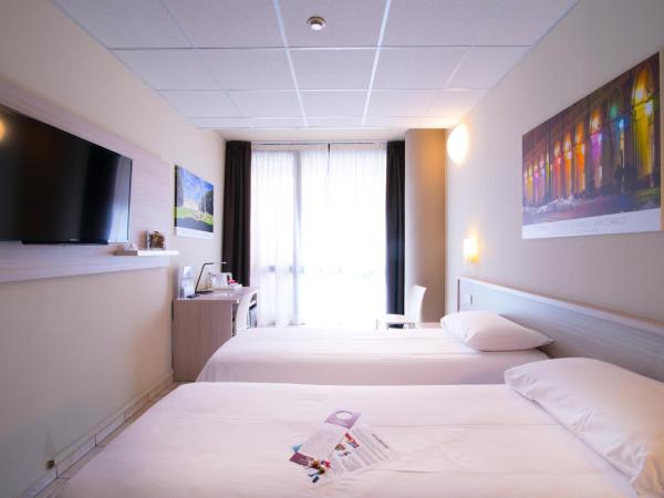 Best Quality Hotel Politecnico : photo 1 de la chambre chambre lits jumeaux