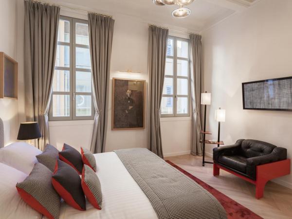 Maison Du Collectionneur : photo 3 de la chambre chambre double deluxe avec douche