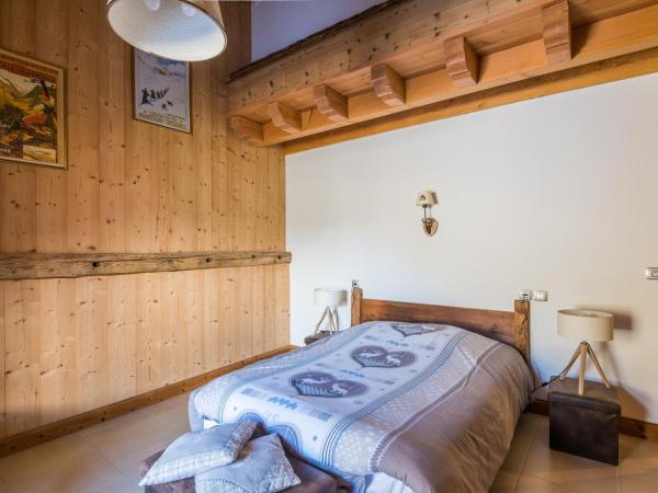 Chantemerle 1741, chambres d'hôtes à la montagne : photo 3 de la chambre chambre double - accessible aux personnes à mobilité réduite 