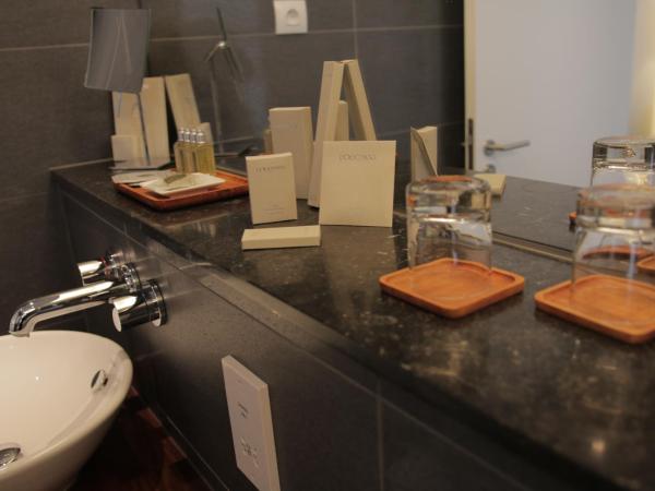 Art de Sejour - B&B : photo 6 de la chambre chambre supérieure avec baignoire