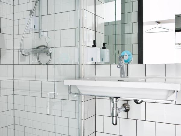 Comfort Hotel Västerås : photo 3 de la chambre chambre lits jumeaux