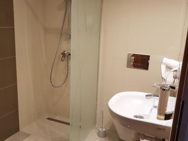 Zajazd Pod Gwiazdami : photo 4 de la chambre chambre quadruple