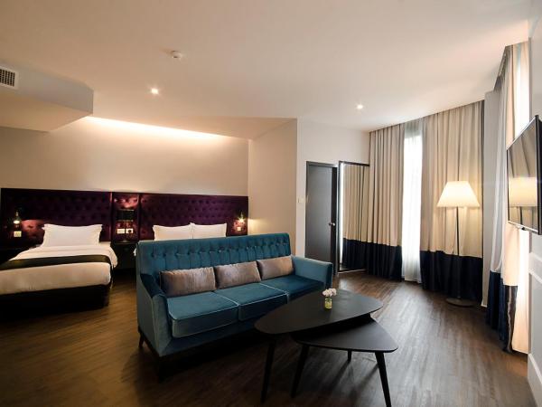 Palm Hotel Ipoh : photo 2 de la chambre chambre familiale avec salon