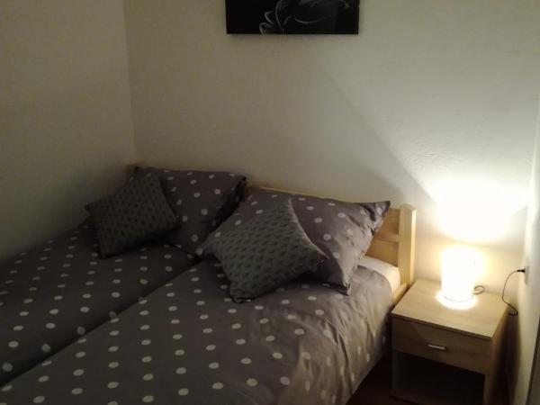 Guest House Kvartin : photo 2 de la chambre chambre double deluxe avec balcon - vue sur mer